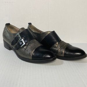 Janet & Janet metallic buckle leather loafers